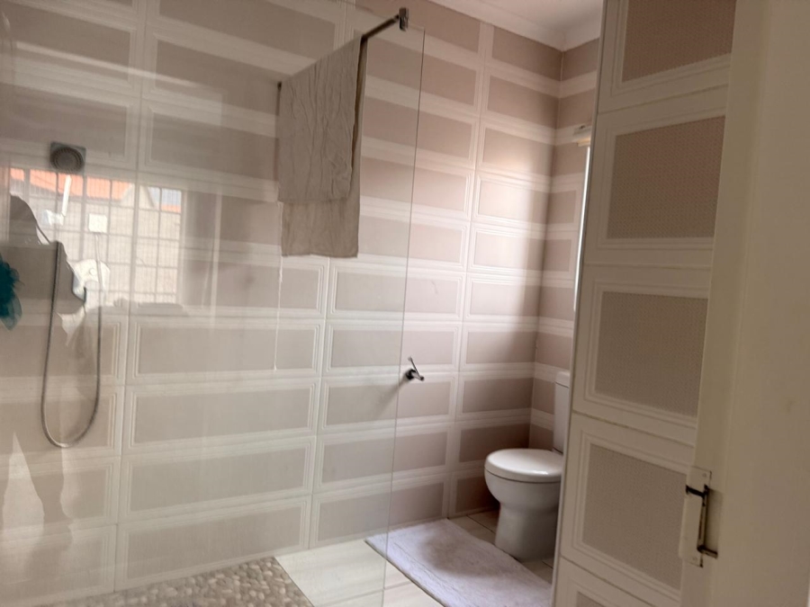 3 Bedroom Property for Sale in Waterkloof East North West